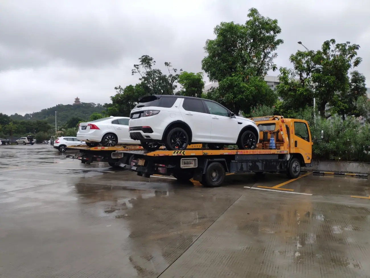 1740099586609486.jpg 拖车42.jpg